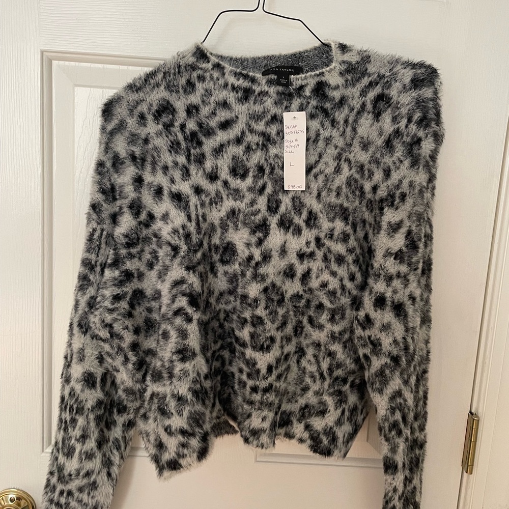 Ann Taylor leopard cropped sweater